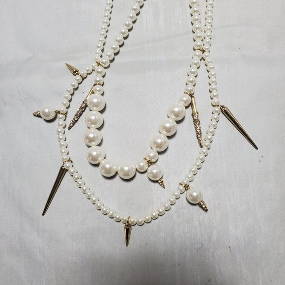 Sam Edelman Double Strand Pearl Necklace with Spike Pendants - Picture 9 of 9